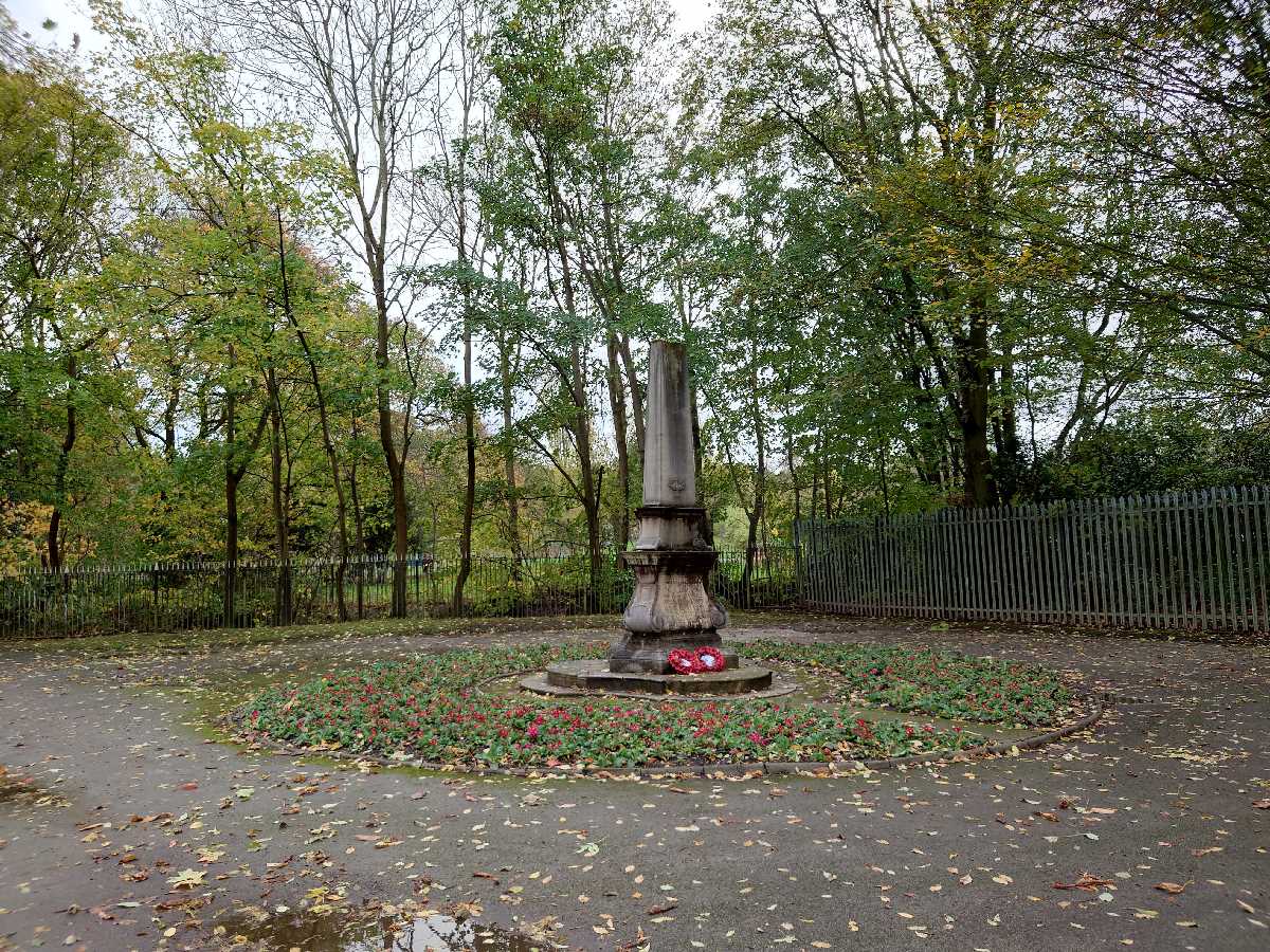 The Boy Scouts War Memorial - Cannon Hill Park - 8th November 2022
